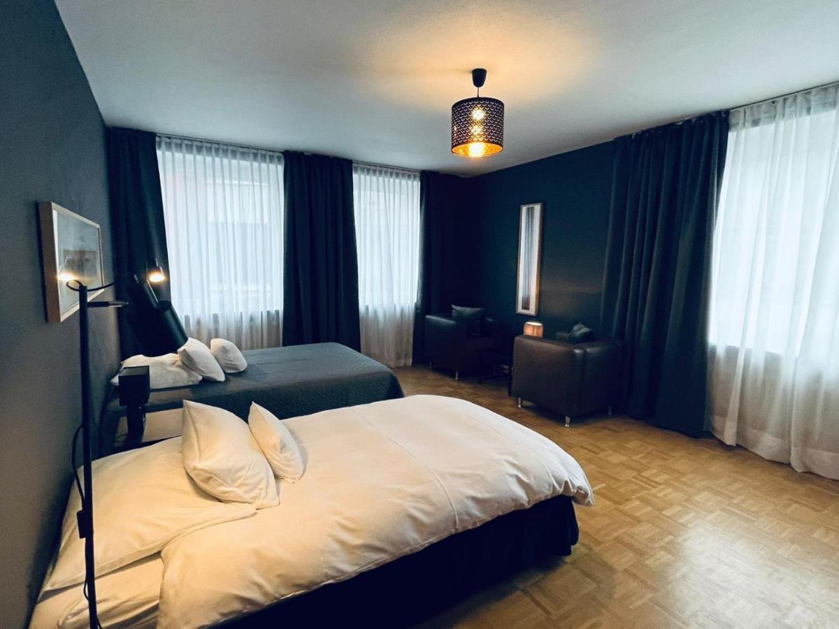 Appartement Xl-city-apartment Mit Terrasse 101 M² *