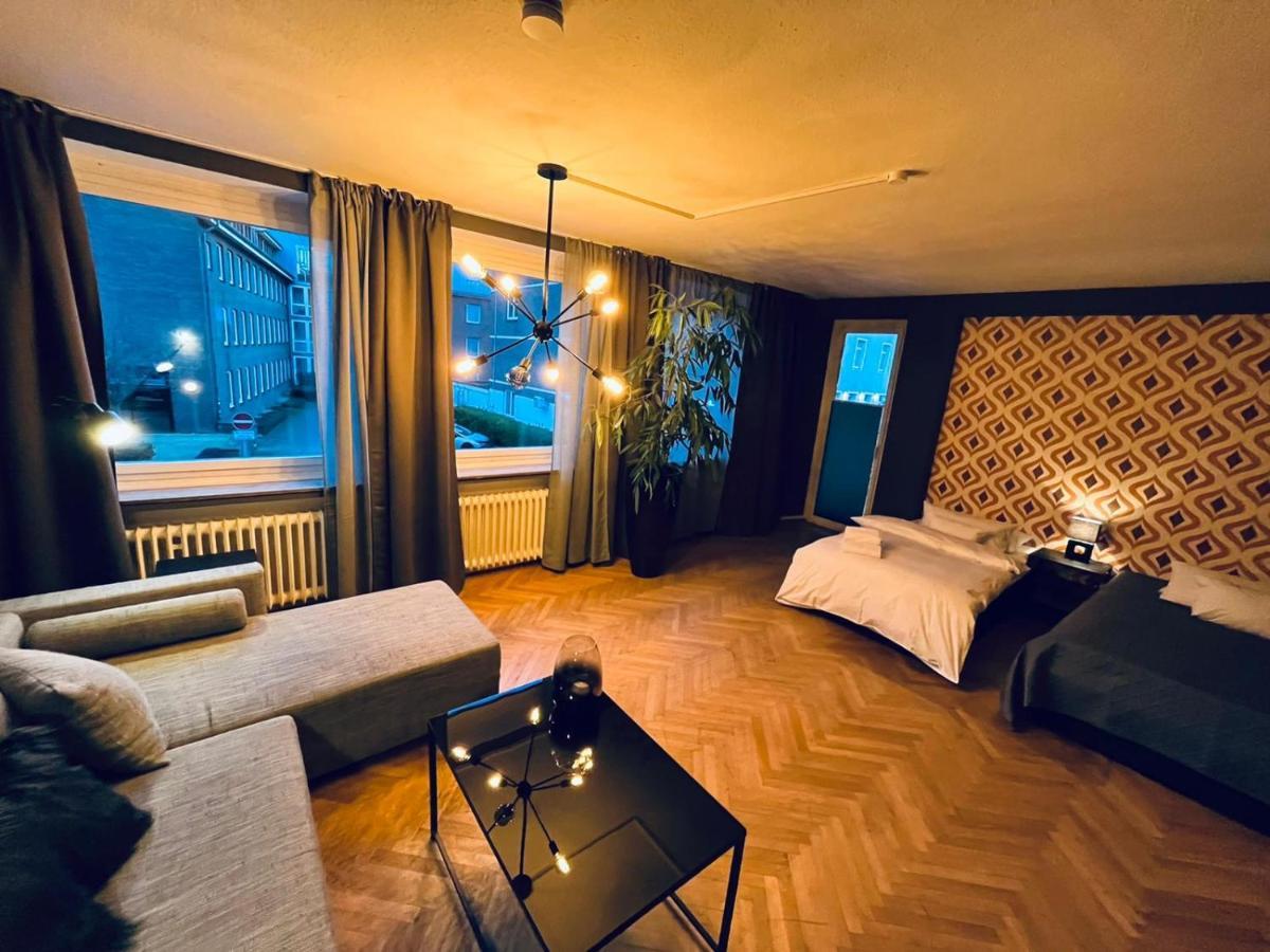 Xl-city-apartment Mit Terrasse 101 M² Appartement *